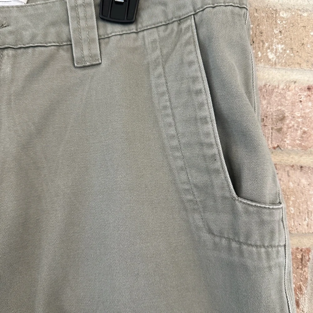 Mountain Khakis Gray 34x32 Broadway Fit Men's Chinos - Picture 3 of 10